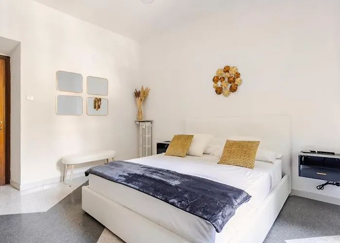 Vatican Area Stylish 2br Fast Wifi & Ac