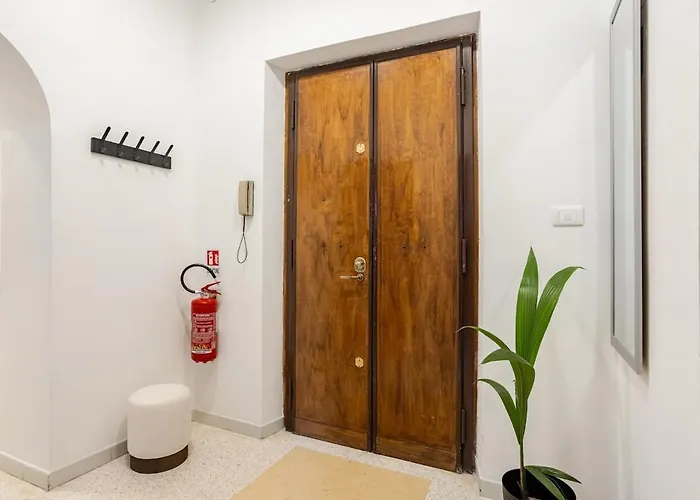 Vatican Area Stylish 2br Fast Wifi & Ac Apartament