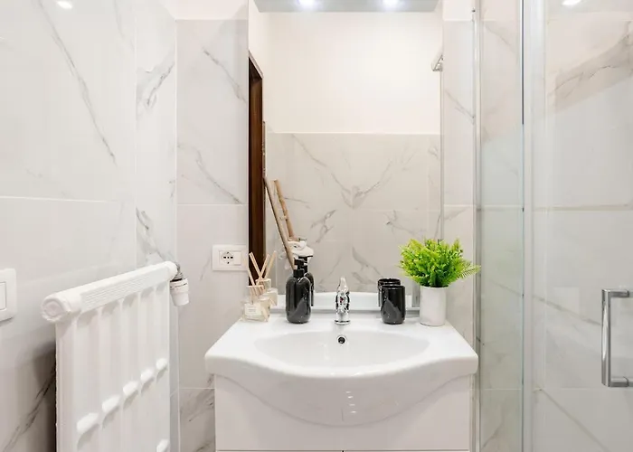 Apartament Vatican Area Stylish 2br Fast Wifi & Ac